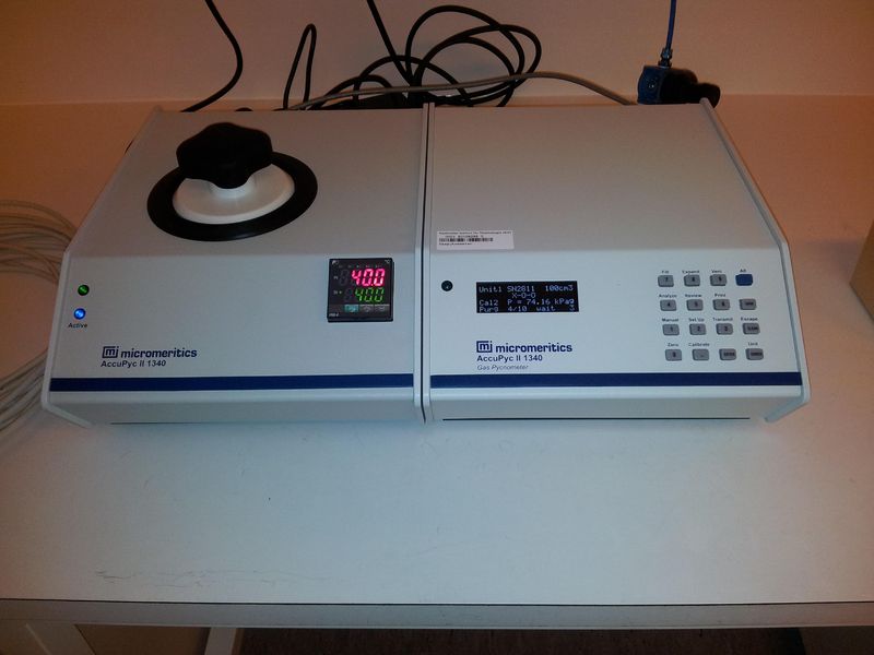 File:Pyknometer.jpg